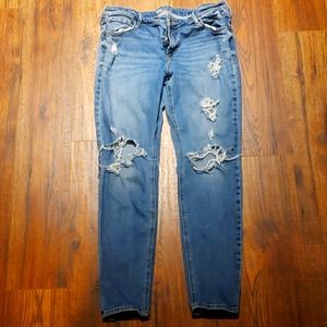 Distressed Skinny Jeans